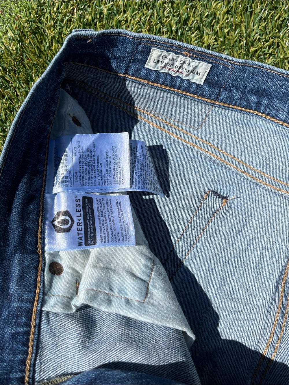 Bundle of Levi’s 32x32 Men's 514, 3 pair blue & grey - Picture 3 of 13